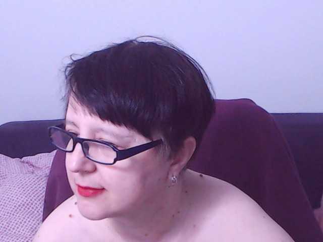 ChristaRose's BongaCams show and profile