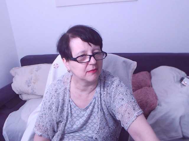 ChristaRose's BongaCams show and profile