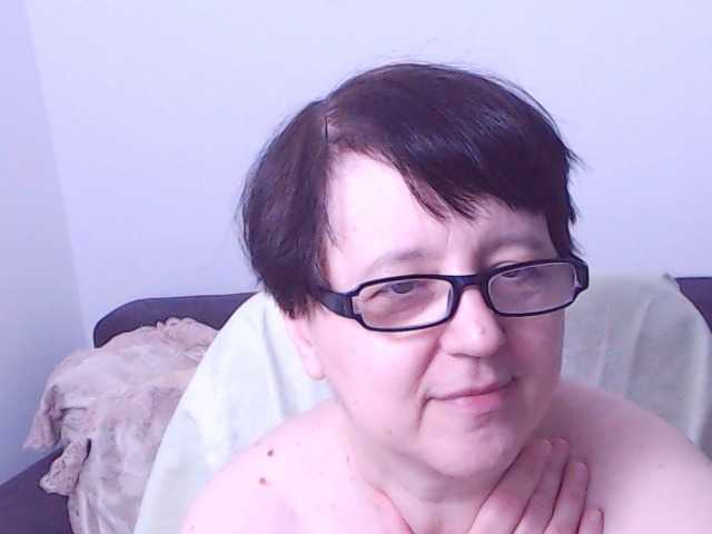 ChristaRose's BongaCams show and profile