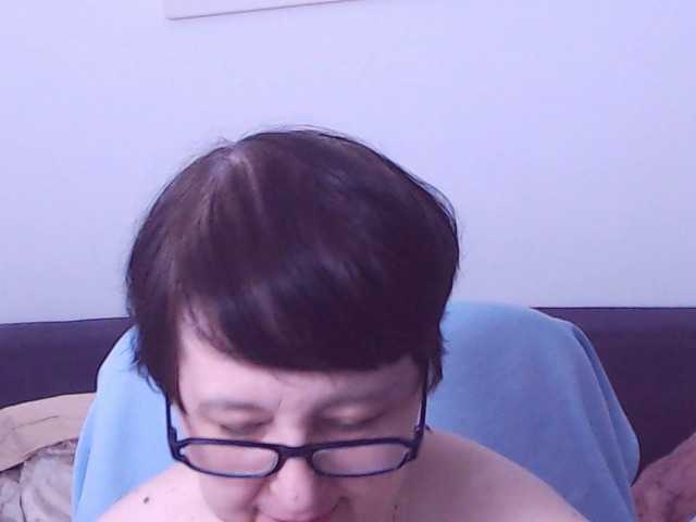 ChristaRose's BongaCams show and profile