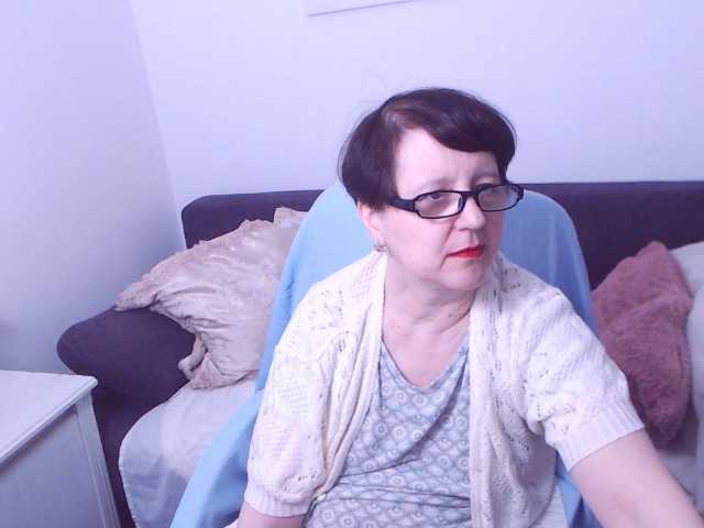 ChristaRose's BongaCams show and profile