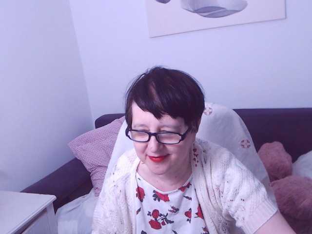 ChristaRose's BongaCams show and profile