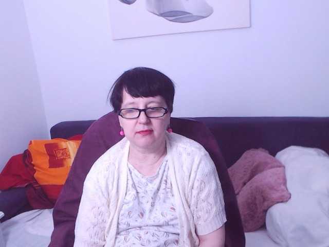 ChristaRose's BongaCams show and profile