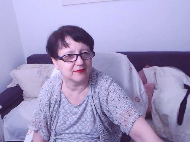 ChristaRose's BongaCams show and profile