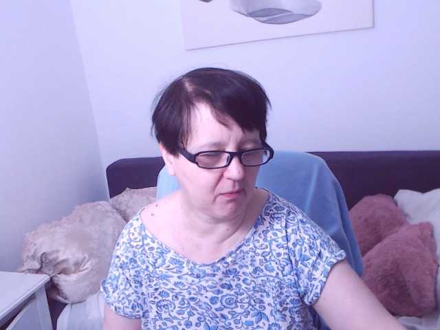 ChristaRose's BongaCams show and profile