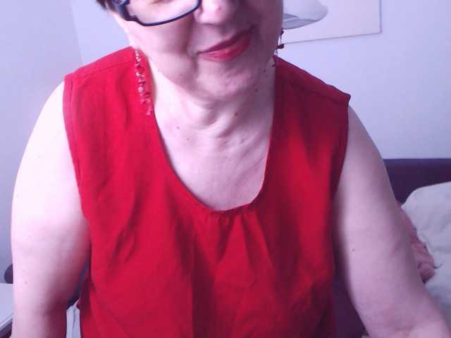 ChristaRose's BongaCams show and profile