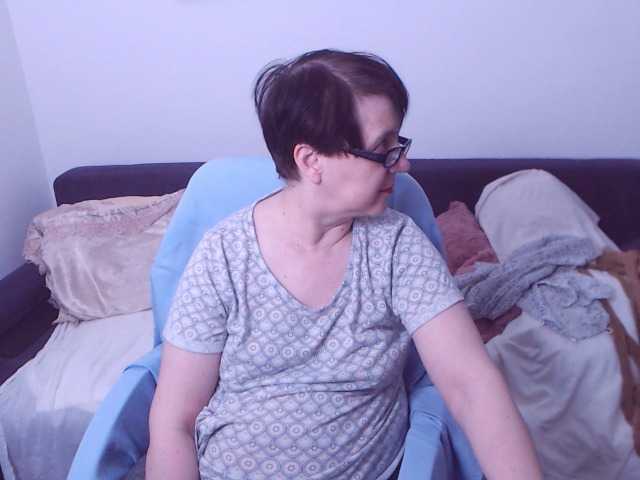 ChristaRose's BongaCams show and profile