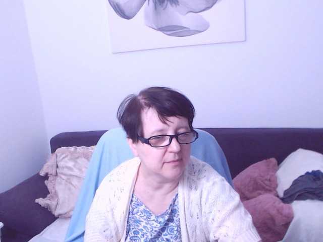 ChristaRose's BongaCams show and profile