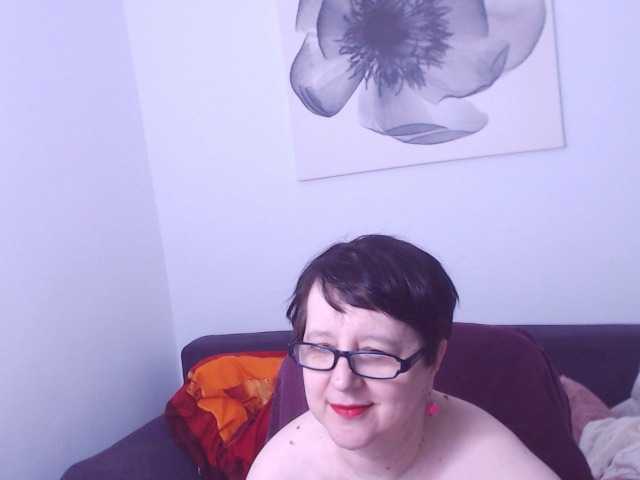 ChristaRose's BongaCams show and profile