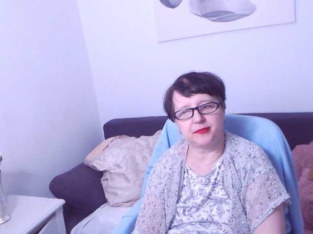 ChristaRose's BongaCams show and profile