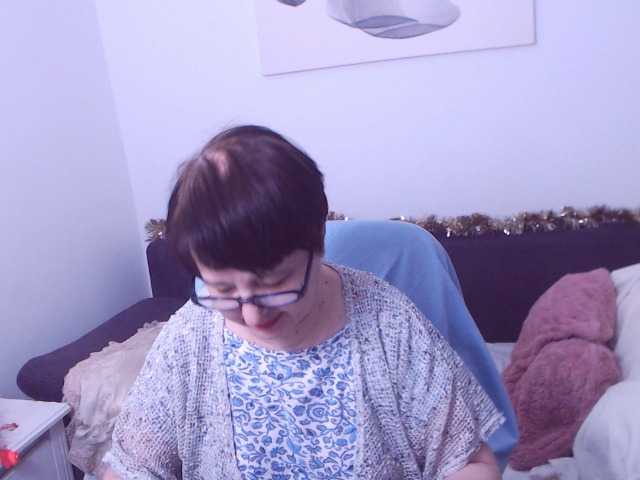 ChristaRose's BongaCams show and profile