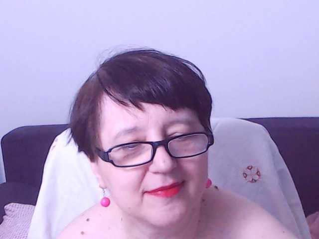 ChristaRose's BongaCams show and profile