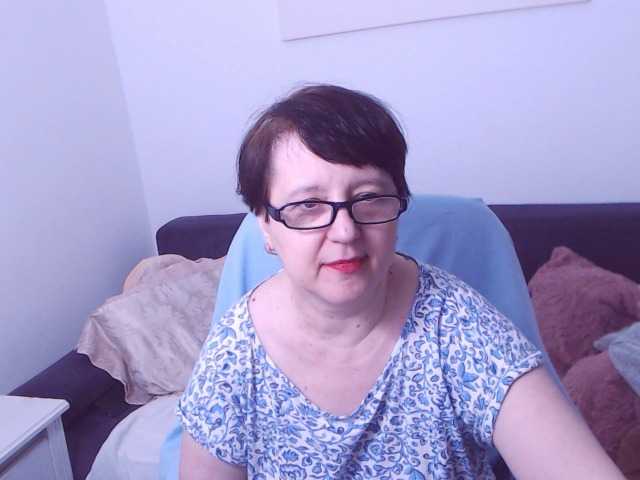 ChristaRose's BongaCams show and profile