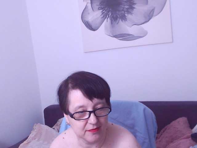 ChristaRose's BongaCams show and profile