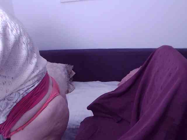 ChristaRose webcam