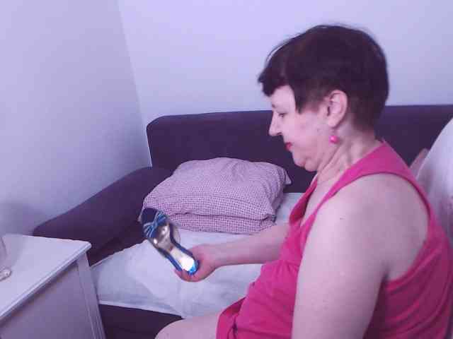 ChristaRose webcam