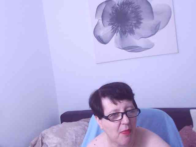 ChristaRose webcam