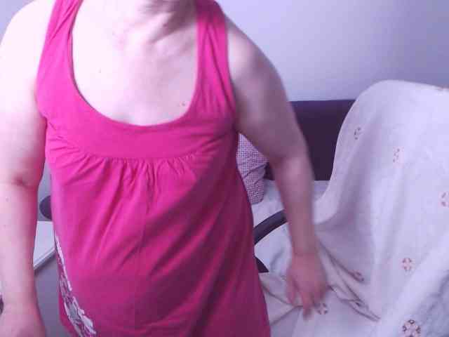 ChristaRose webcam