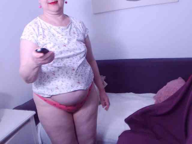 ChristaRose webcam