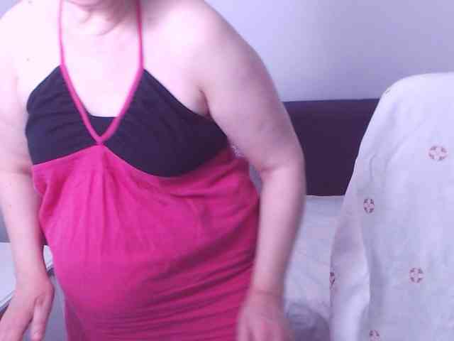 ChristaRose webcam