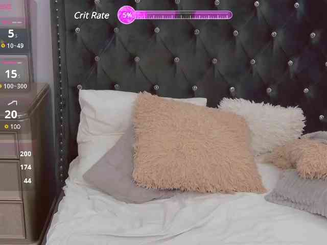 MadameLeona webcam