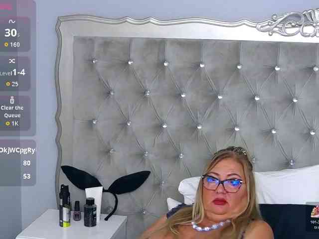 MadameLeona MadameLeona