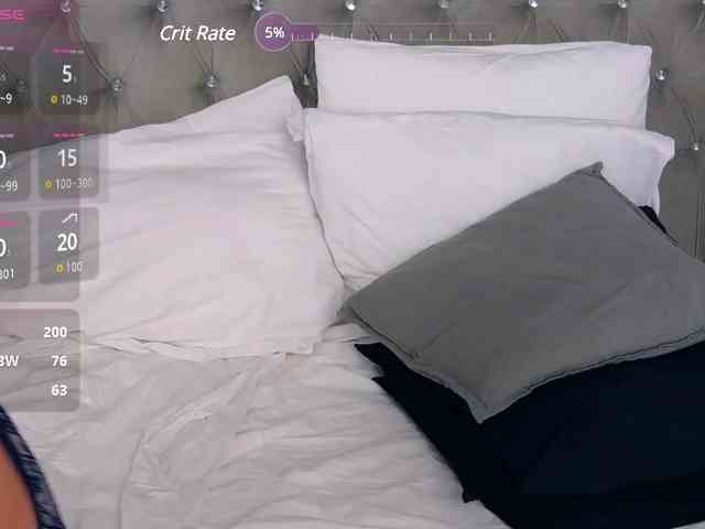MadameLeona webcam