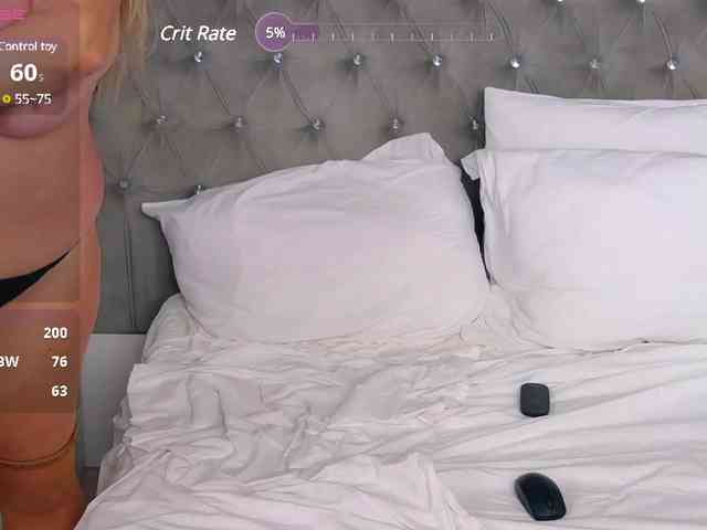 MadameLeona webcam