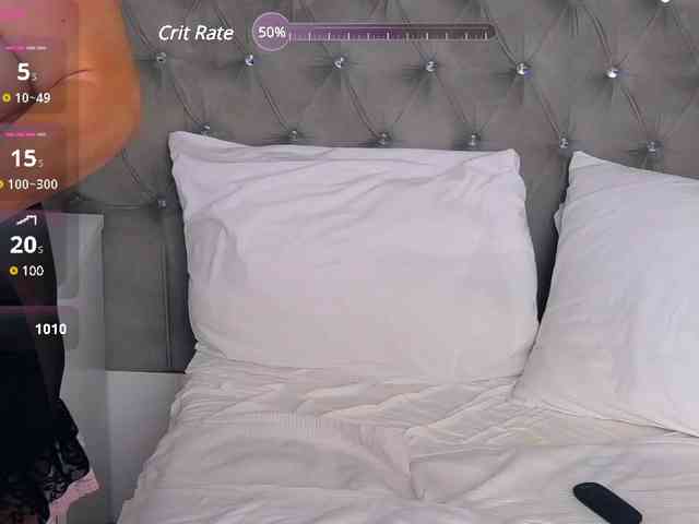 MadameLeona webcam
