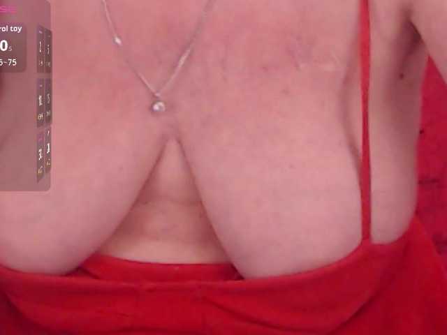 AlanaRichards's BongaCams show and profile