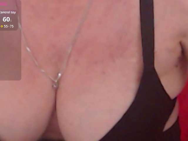 AlanaRichards's BongaCams show and profile