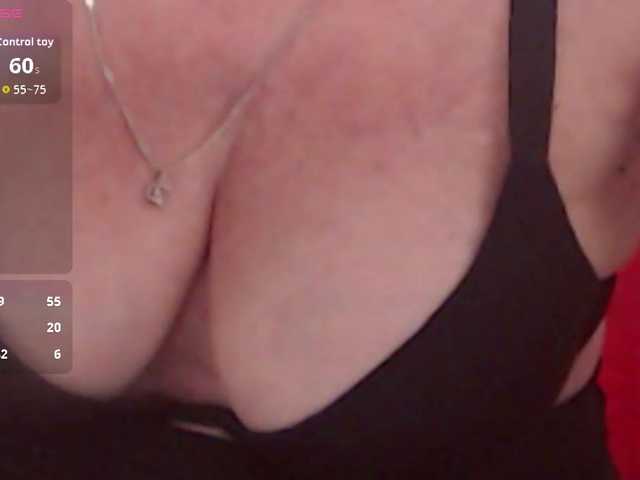 AlanaRichards's BongaCams show and profile