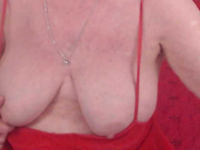 AlanaRichards's BongaCams show and profile