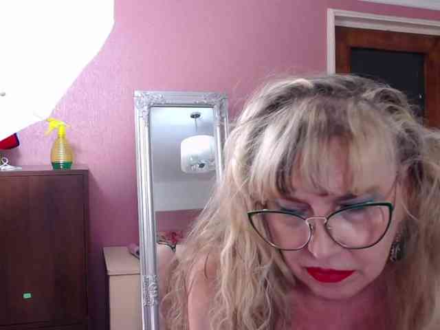 LadyMariahx webcam