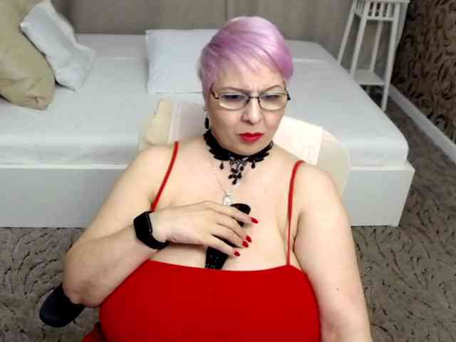 LadyLibely webcam
