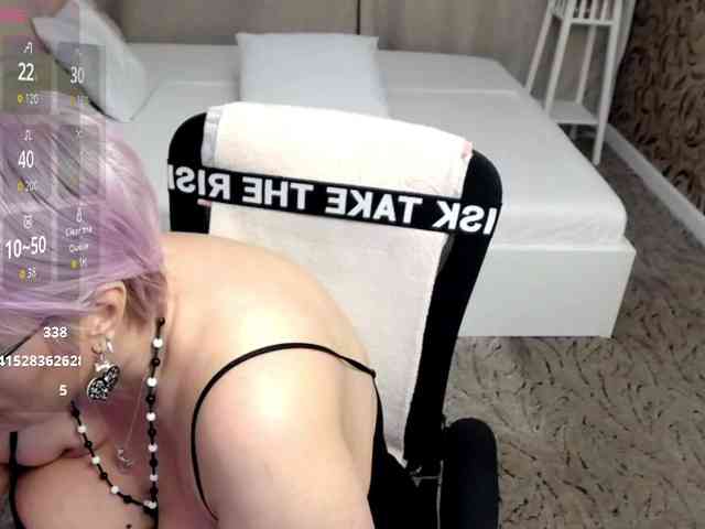 LadyLibely webcam