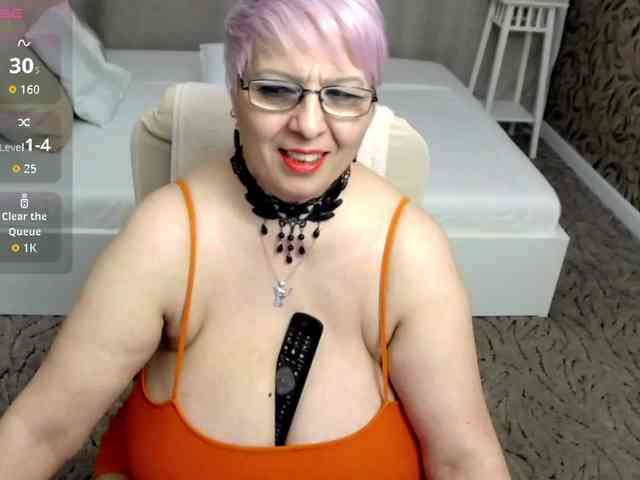 LadyLibely webcam