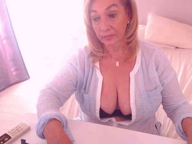 LadyNicole webcam