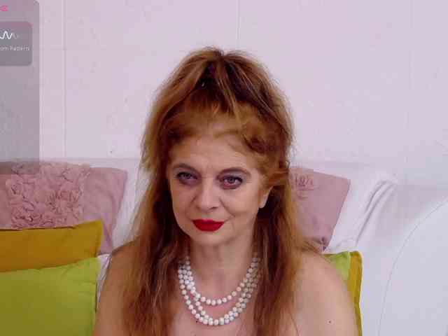 ExoticGiselle webcam