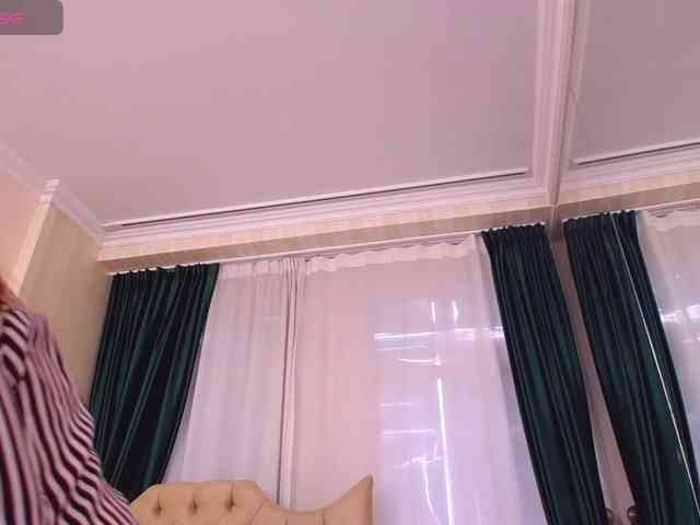 ExoticGiselle webcam