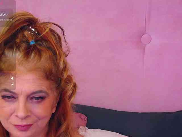 ExoticGiselle webcam