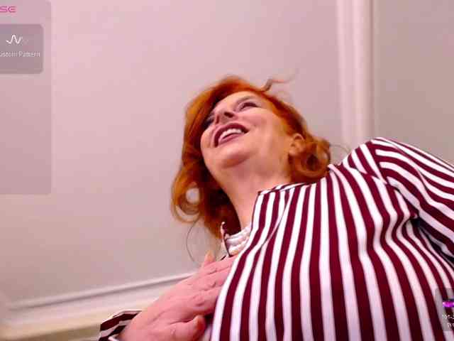 ExoticGiselle webcam