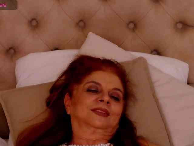 ExoticGiselle webcam