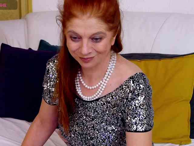 ExoticGiselle webcam