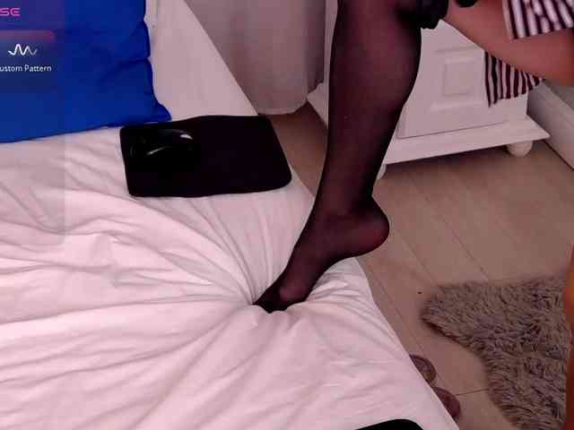 ExoticGiselle webcam