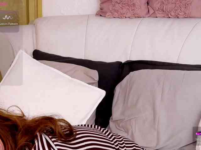 ExoticGiselle webcam