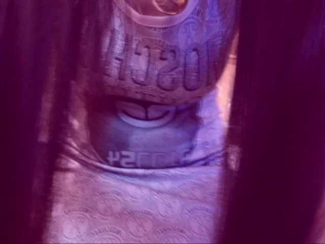 SpecialCerise's BongaCams show and profile