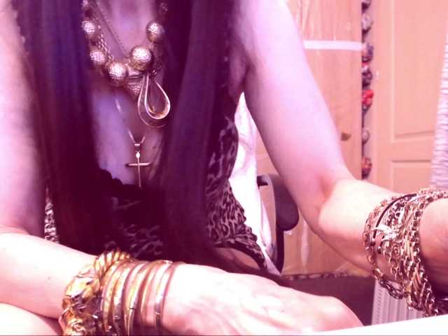 SpecialCerise's BongaCams show and profile