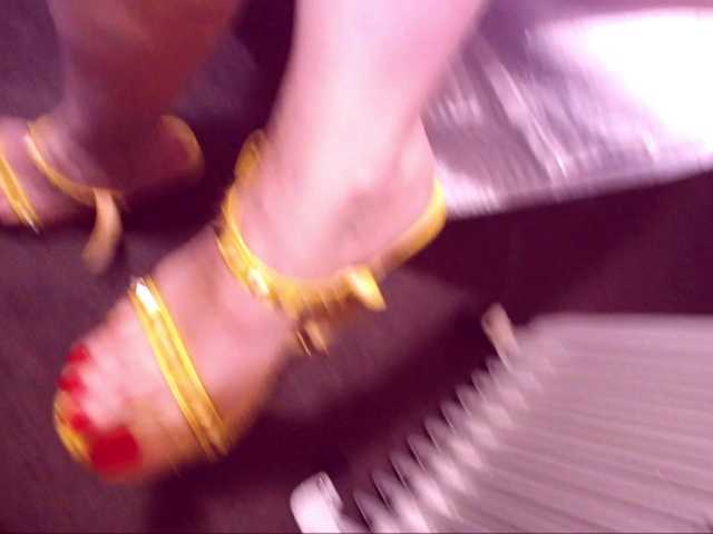 SpecialCerise's BongaCams show and profile