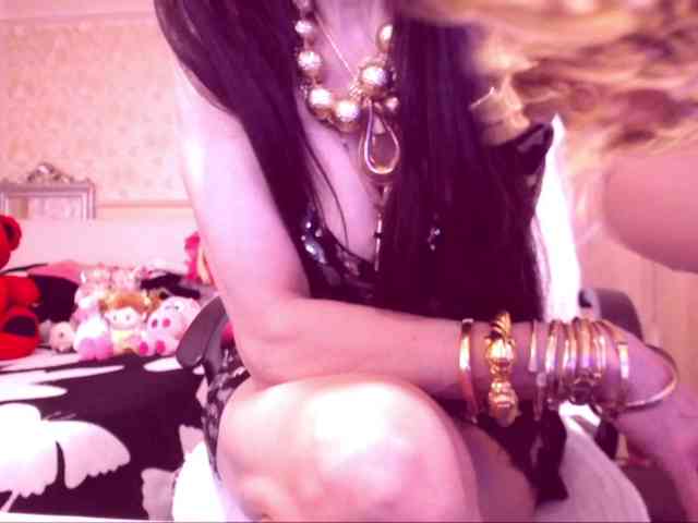 SpecialCerise webcam